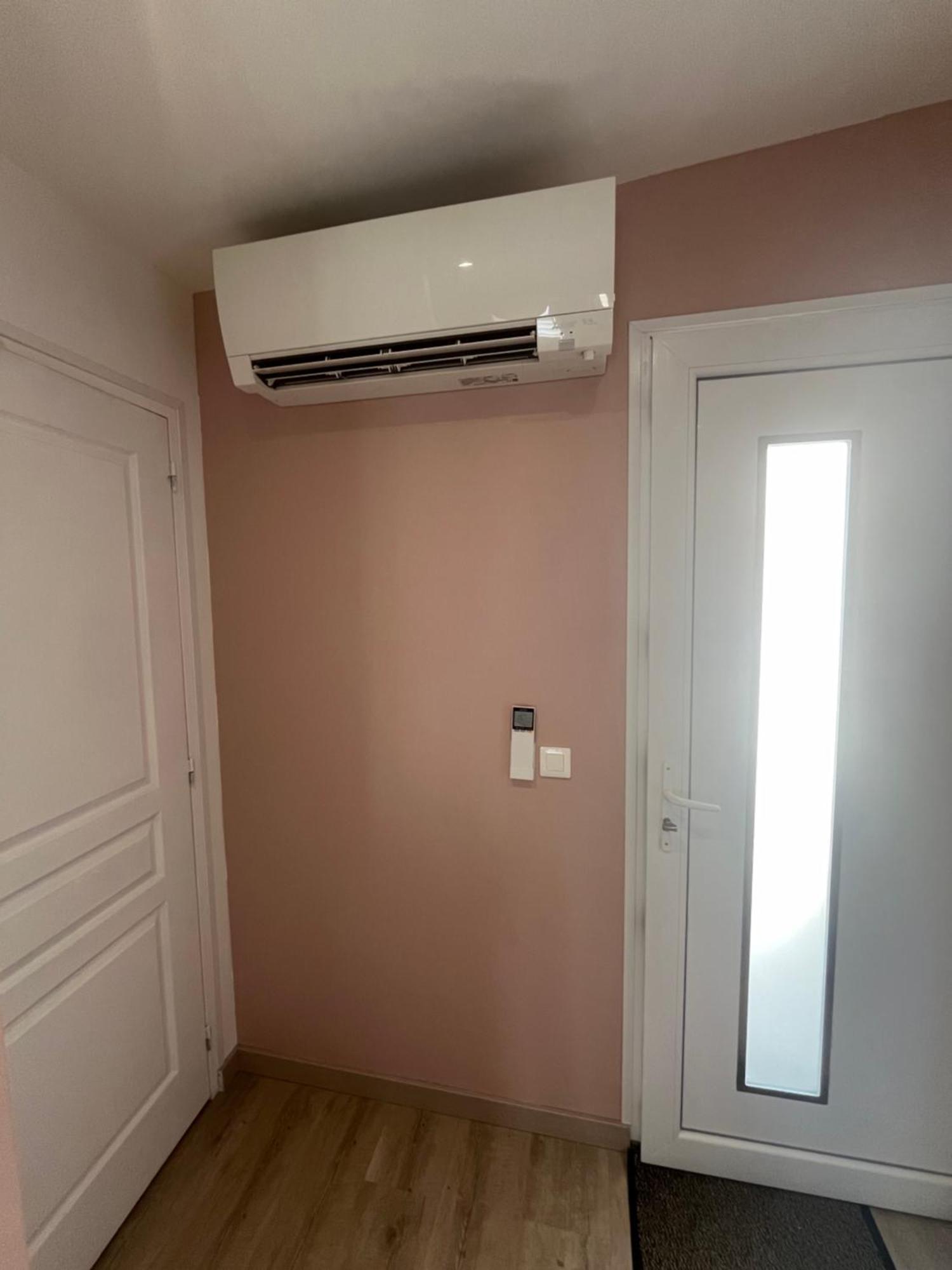 Dependance Prive Appartement Saint-Thibault-des-Vignes Buitenkant foto