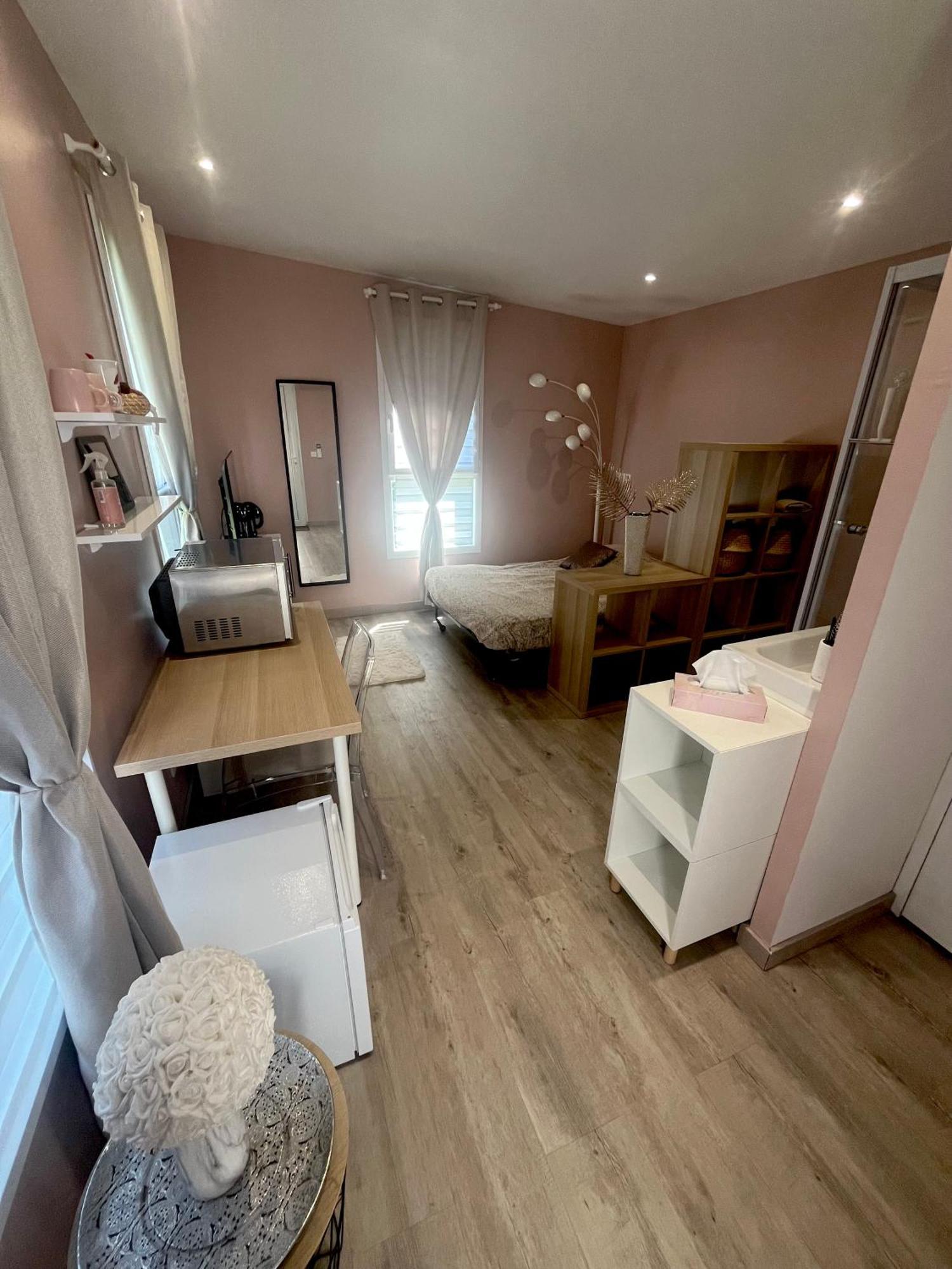 Dependance Prive Appartement Saint-Thibault-des-Vignes Buitenkant foto